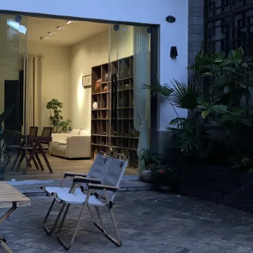 Jinru Shen Inn (Jianshui Ancient City Zhujia Garden Branch) Отели в г. Цзяньшуй