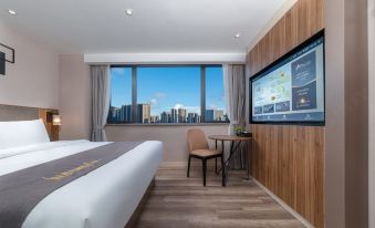 Homeinn Plus Hotel (Zhuhai Gongbei Port)