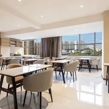 Yuchen Hotel (Ningxiang Jinzhou Avenue No.1 Middle School)