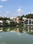 YueXingGe Homestay(Nan guoTao yuan store) فنادق في 