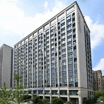 Jiaxing Left and Right Small New Homestay