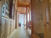 Jinyu Yashe Homestay (Weicheng East Road) Hotels in Weishan