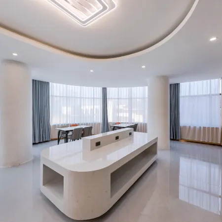 Fengjing Hotel (Zhenfeng Ancient City)