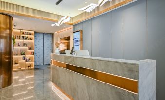 Yiting Hotel (Lujiazui Century Avenue Subway Station Branch)