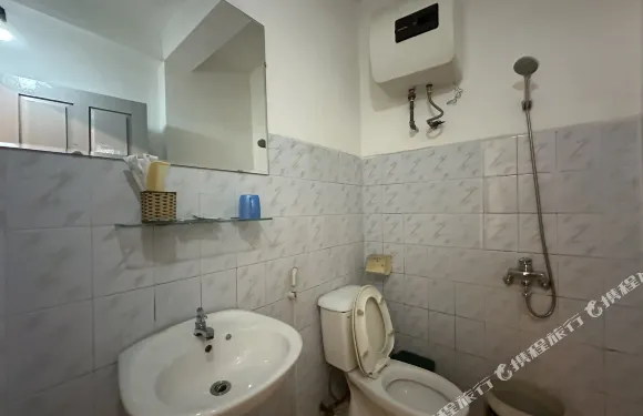 OYO 75504 拉查普魯克公寓安通