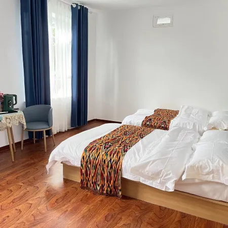 Haitang Huakai Homestay Отели в г. Иньинг
