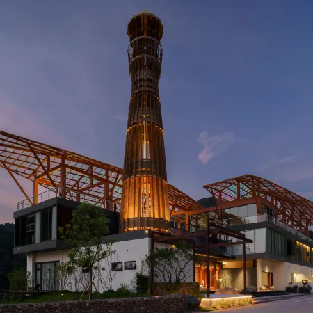 Yuanzhuang Galaxy Lodge