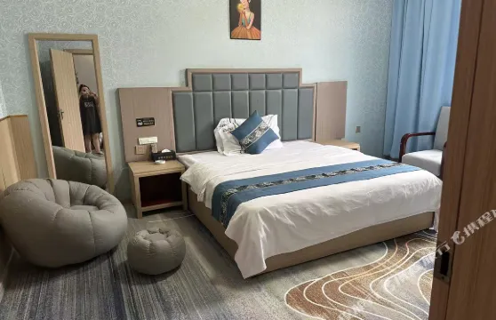 湘西京都名府住宿