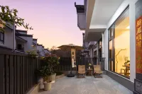 Wuyuan Shanyin B&B Hotels near Qinghua Town