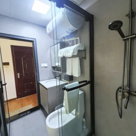 Lanxi Langjia Xiaoyuan B&B