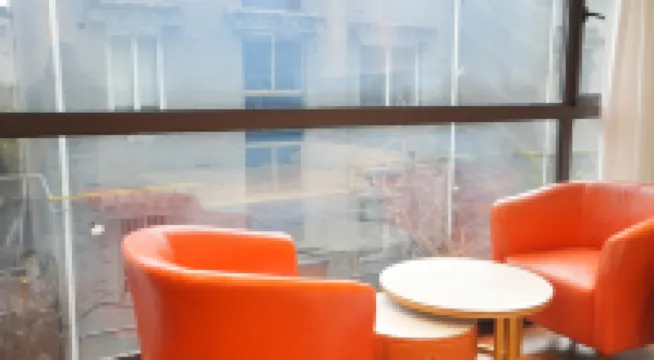 雲祁 YunQi lnn·科技與美學·民宿(杭州西湖靈隱寺店) 西湖區附近的飯店