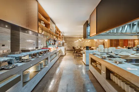 Neihuang Bojin Hotel Отели в г. Нейхуан