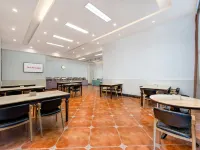 โรงแรมริมทะเลสาบไวท์สวอน โรงแรมใกล้Weishanlu