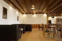 Zorge Payul Summer House - Barer