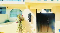 Quexishan Homestay 하이빈/해빈 공원-열대식물원 호텔