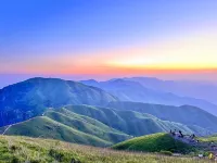 Wugongshan Jinding Scenic Stargazing Tent Camping Hotel Hotels near Golden Peak