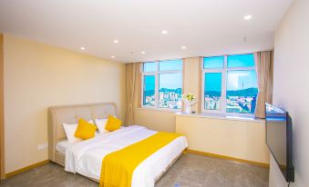 Shanting Hotel (Dalian Railway Station Dongguan Street)