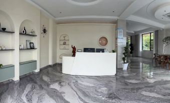Dongshan Meet the Sea Homestay (Aojiao Branch)