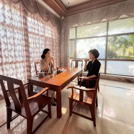 YaHua Hotel