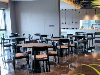 Maoming Dianbai Ramada Encore Hotel