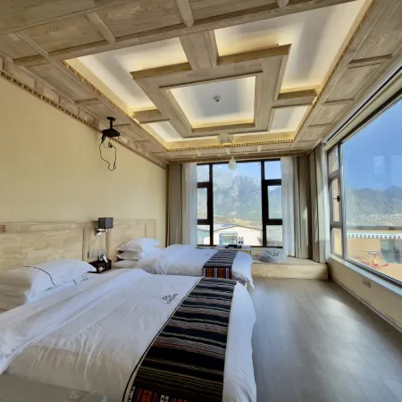 Zhagana Quiet Mani Stone Homestay