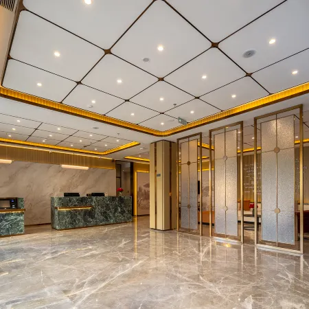 Baiyulan Business Hotel (Linqu, Weifang)