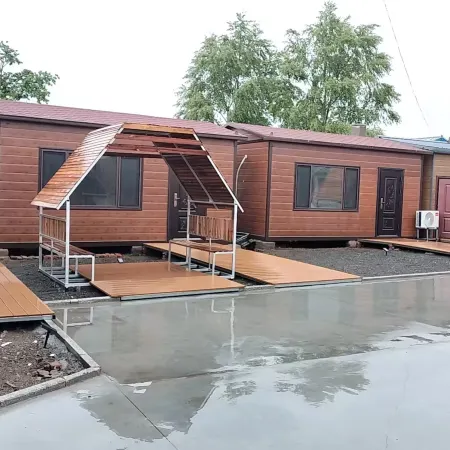 Mountain Residence Wooden Cottage Homestay