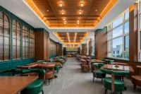 James Joyce ELITE Hotel (Jincheng Taiyue Street) - parking