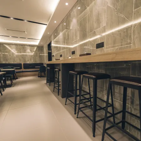 JIAYU HOTEL Отели рядом с достопримечательностью «Мост Хай Кан»
