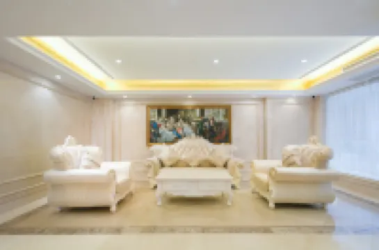 โรงแรมเวียนนา (สถานีขนส่งหลงเซิง)