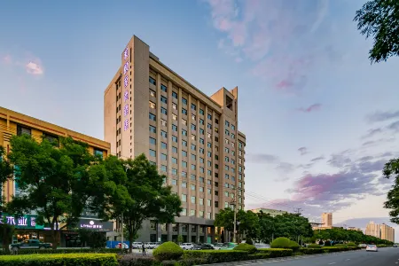 Yitel Collection (Wuwei Wanda Plaza)