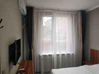喀喇沁旗欣达宾馆 - 标准大床房