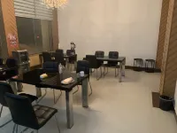 Guanya business hotel