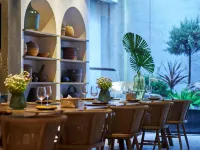 Yuzizai Guesthouse