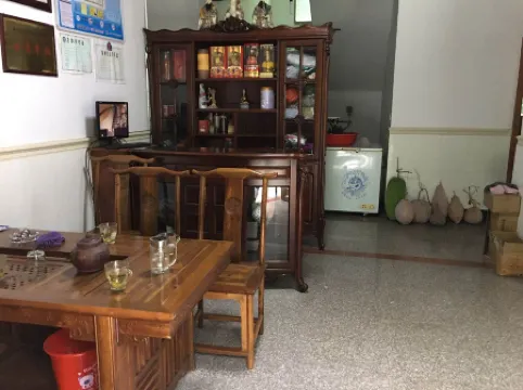 Tonglu Xuexi Mingju Отели рядом с достопримечательностью «Tianlongjiupu»