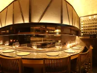 Roppongi Hotel S Отели рядом с достопримечательностью «Джаз-клуб Blue Note Tokyo»