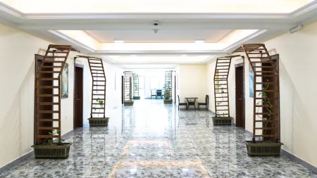 Dabi Hotel & Apartments Отели рядом с достопримечательностью «St. George Church»