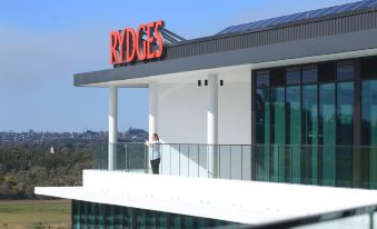 Rydges Gold Coast Airport, an EVT hotel