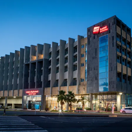Co-op City Hotel Seongsan Отели рядом с достопримечательностью «Тон-Амса»