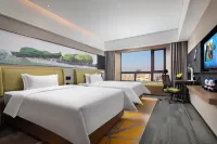 Hampton by Hilton zhumadian sports center