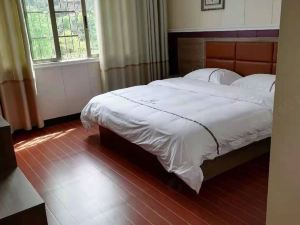 Taijiang County, Geyi Town Shunying Hotel