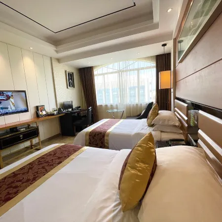 Chengjie Business Hotel (Wanning City Center High-speed Railway Station)