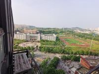重庆果屋民宿