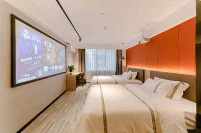 Aidu Chuangxiang Hotel (Taoranju) Hotels near Shaoyang Museum