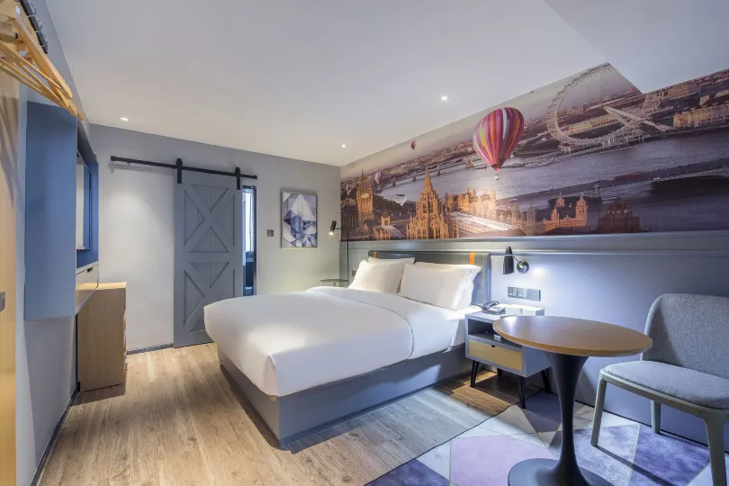 Plinisi American Hotel (Lixin Road Store, Five Star Pedestrian Street, Liuzhou)