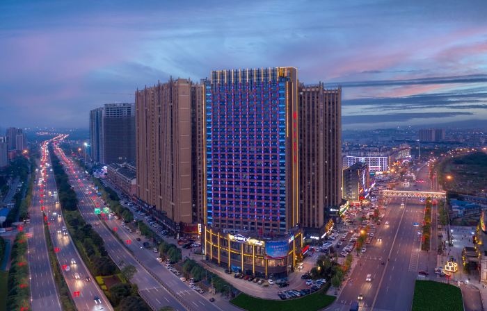 Hualiang Huatian Holiday Hotel