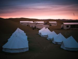 中衛騰格裡沙漠星洲營地