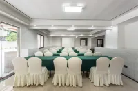 โรงแรมจงอี้เก๋อ ชีลี่ ผิงซาน หงหยา - วิวภูเขา