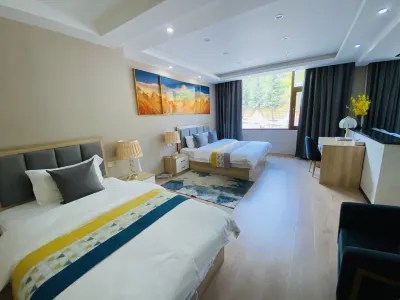 Huixianju Guesthouse Hotels in Weixi