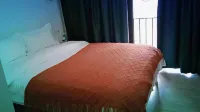 Yueyue Apartment - Inns